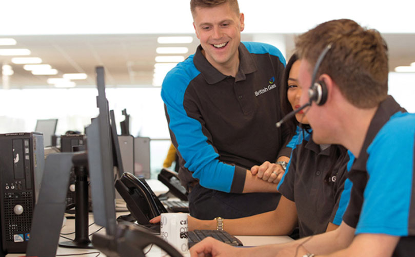 Drei Centrica-Mitarbeiter bei der Arbeit am Computer
