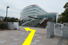 車椅子を使用される方へのご案内の画像