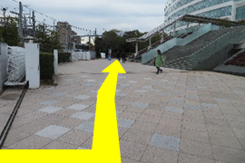 車椅子を使用される方へのご案内の画像