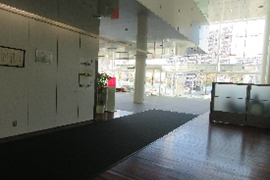 車椅子を使用される方へのご案内の画像