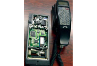 自動車電話端末の画像