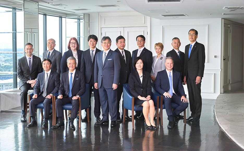 富士通の役員集合写真
