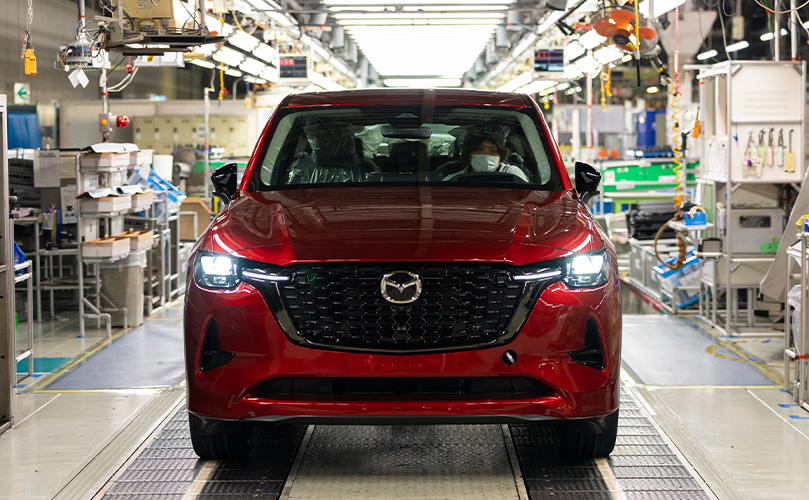 Neues Mazda-Fahrzeugmodell in der Endmontage bei Mazda