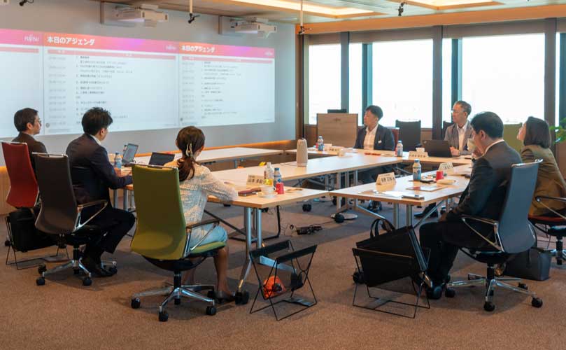 東京・富士通本社で開かれたラウンドテーブルの最終日の写真