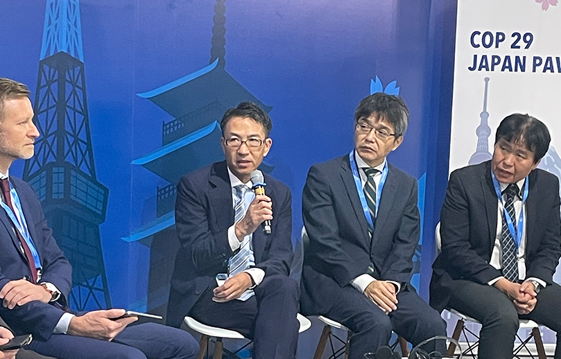 総務省主催の「ICT×グリーンセミナー」に登壇する富士通の山西 高志CSSO