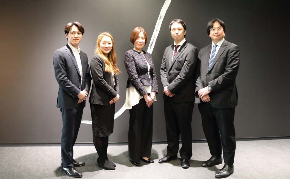現場の可視化に携わった方との集合写真