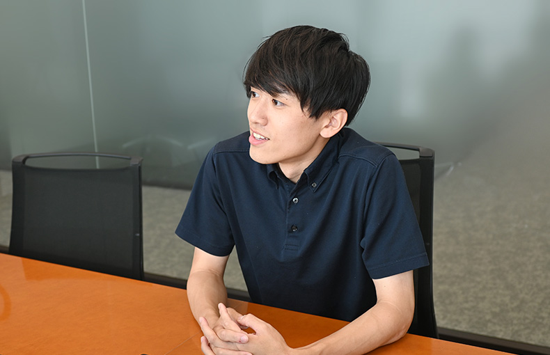 Japanリージョン ソリューショントランスフォーメーション本部 クロスインダストリービジネス推進室 藤原 歩