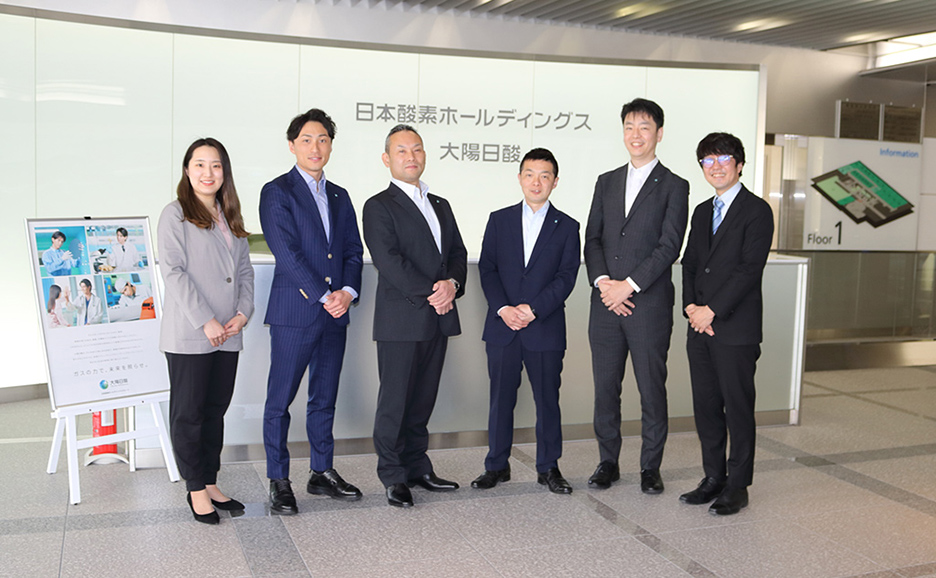大陽日酸株式会社様との集合写真