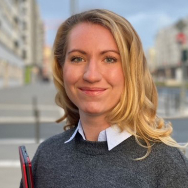 Lisa Reuß, Client Account Executive für die GlobeRanger-Lösung, Fujitsu