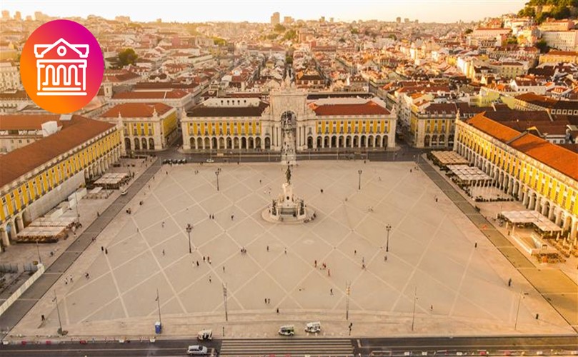 Aerial view of Praça do Comércio at sunset