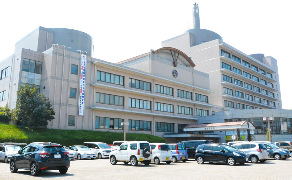 鹿屋市 市役所外観