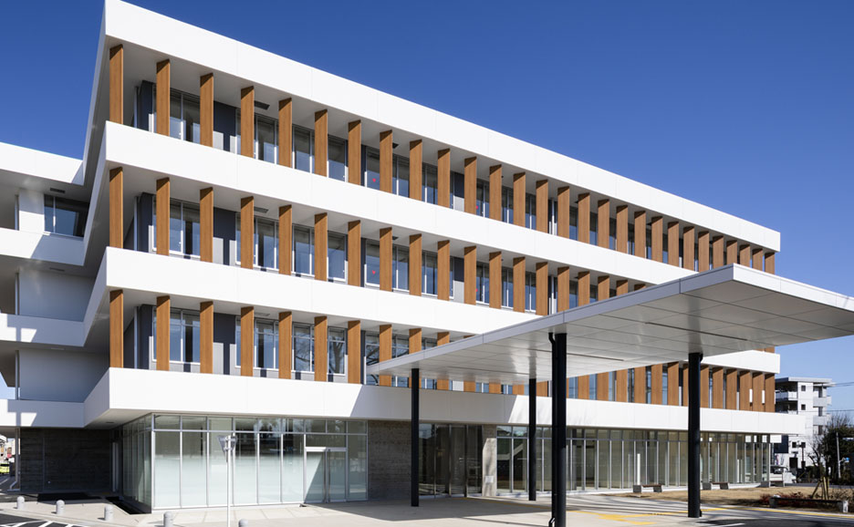 清瀬市役所庁舎外観