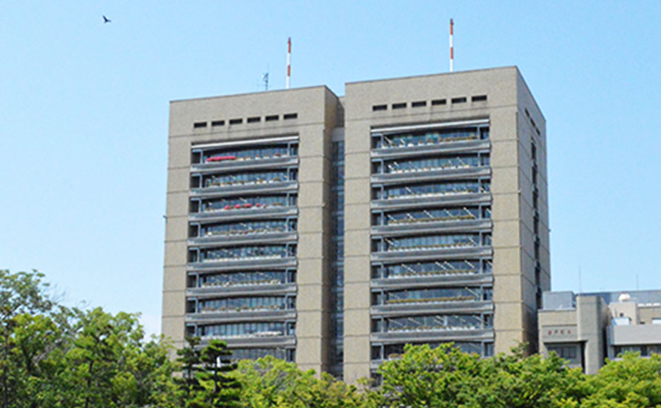 高松市役所外観