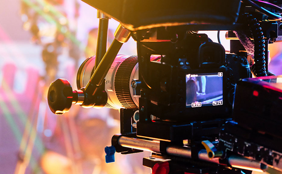 動画を撮影しているカメラ