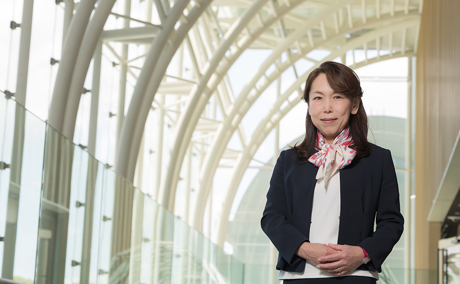 富士通 執行役員 常務 島津　めぐみ