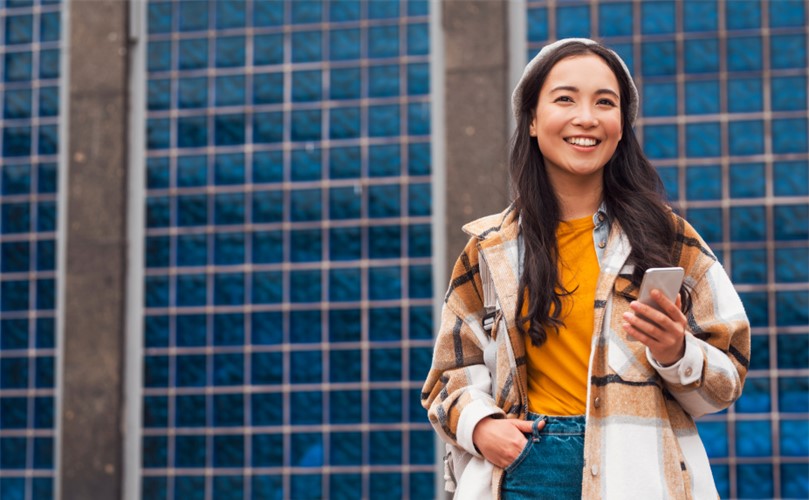 A person holding a phone