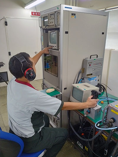 先端技術に支えられた現場サポート-03