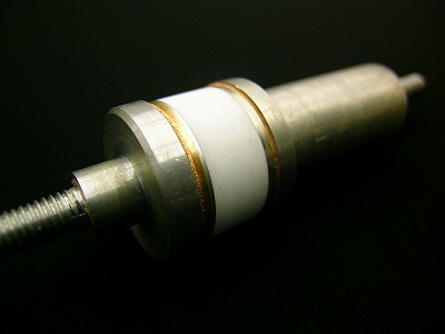 アルミナセラミックと金属の接合01