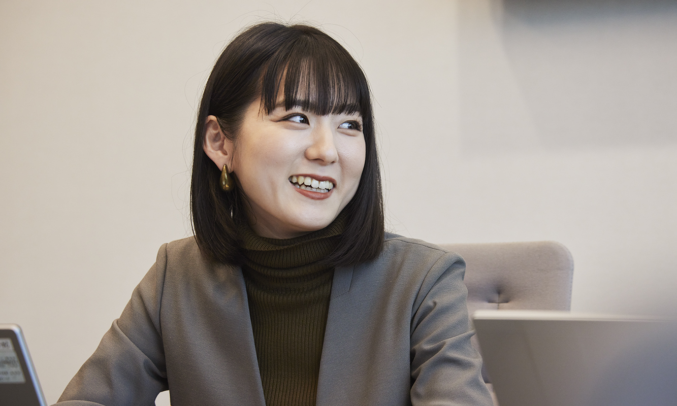 株式会社トウ・アドキユーピー 広告宣伝部 広告宣伝一課 小笠原澪様