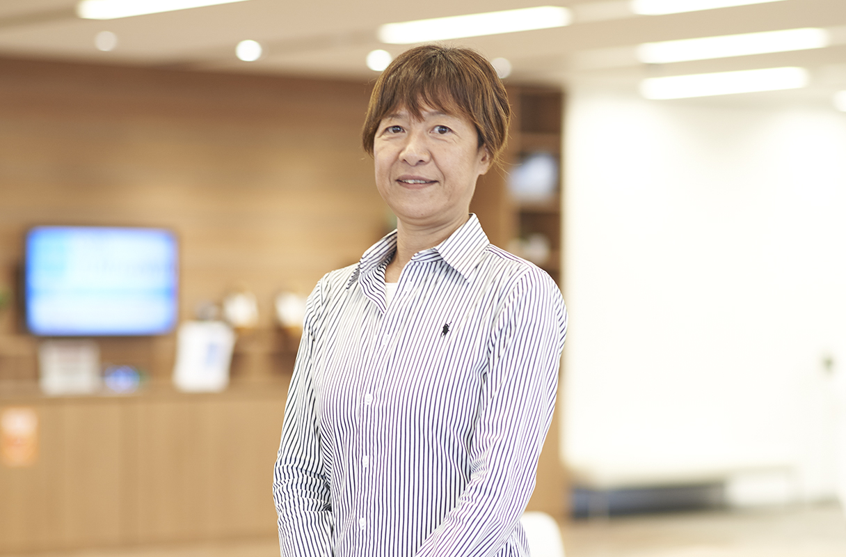 ナレッジサービス事業本部 本部長 三原 乙恵