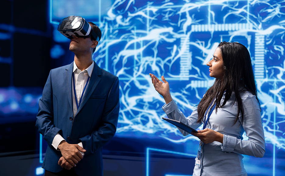 VRヘッドセットを発表するカンファレンス