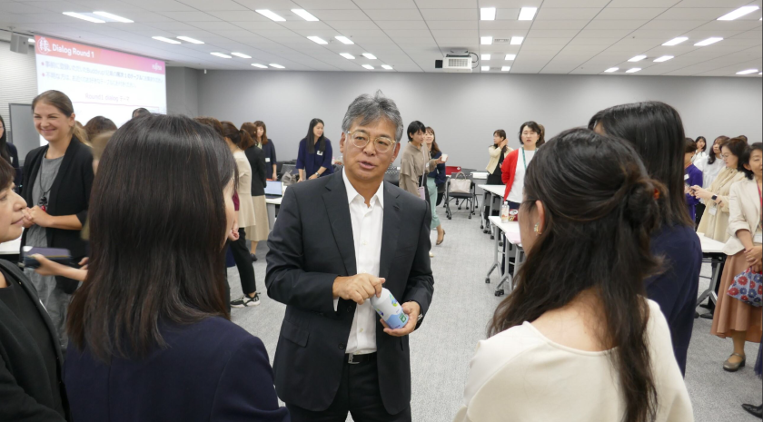 交流イベントの様子(社長との交流)