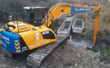 Dredging of a lagoon to act as a water basin (United Kingdom)