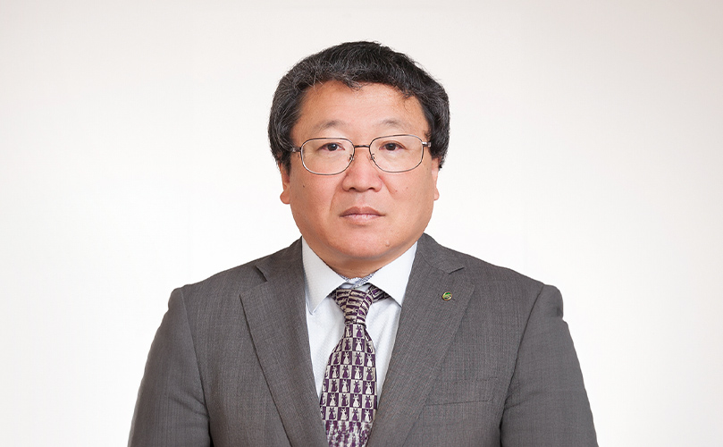 A photograph of Takakazu Yumoto