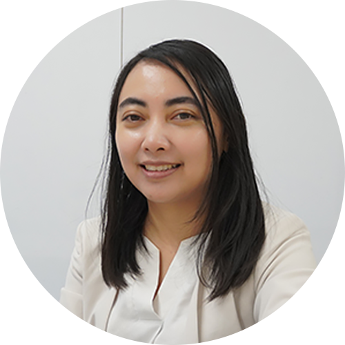 リナ・セプテイアナ 顔写真