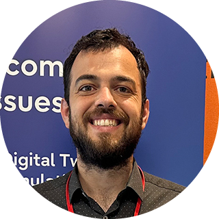 オフィア・マノア