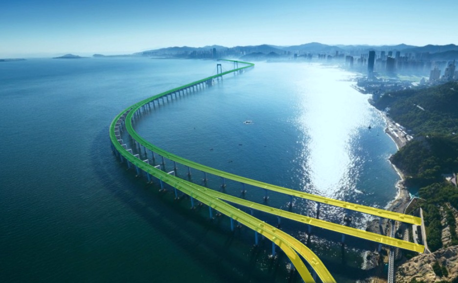 海に架かる長い曲線橋