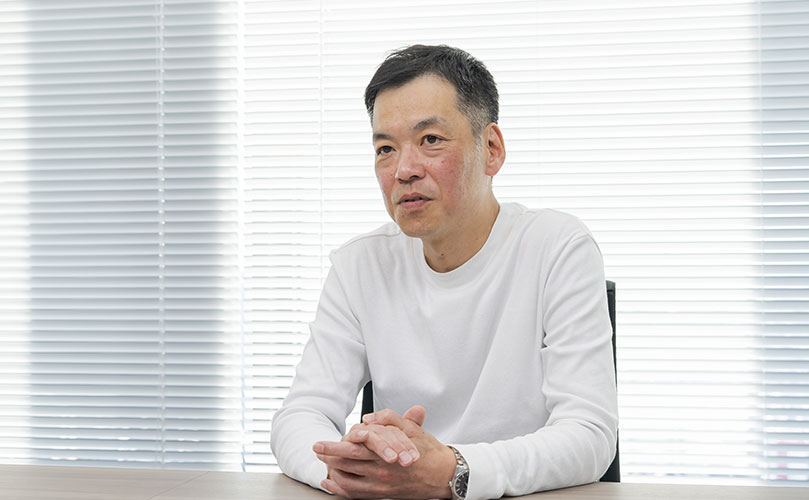 Scene from an interview showing Daisuke Suezaki, Associate Partner, Uvance Wayfinders, Fujitsu